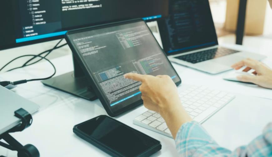 成都企业网站建设破局之道:成都企业的线上突围实战策略