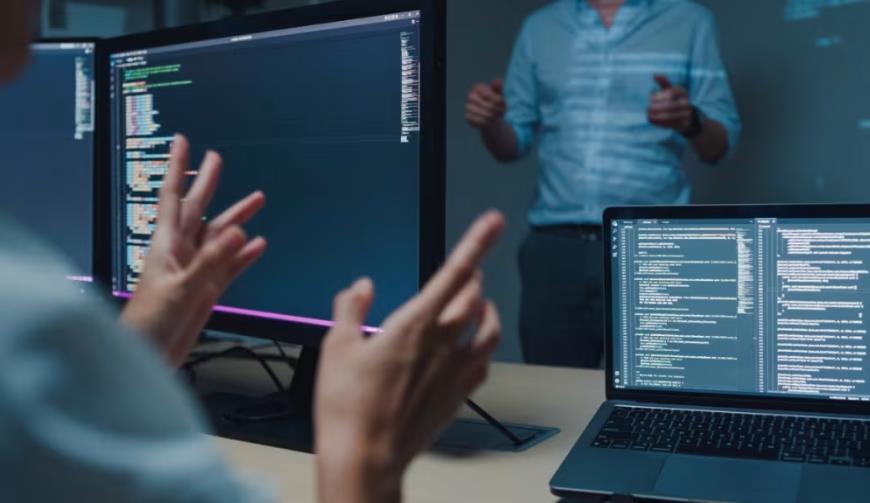 成都网站建设公司怎么选？5大核心维度，助企业避开合作陷阱