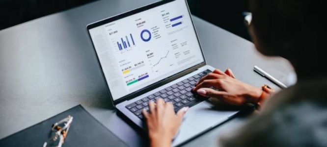 定制化企业官网SEO优化服务：精准施策，驱动官网流量飙升